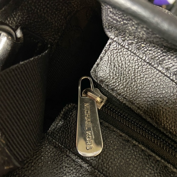 Michael Kors Jet Set Signature Diaper Bag - Picture 9 of 11